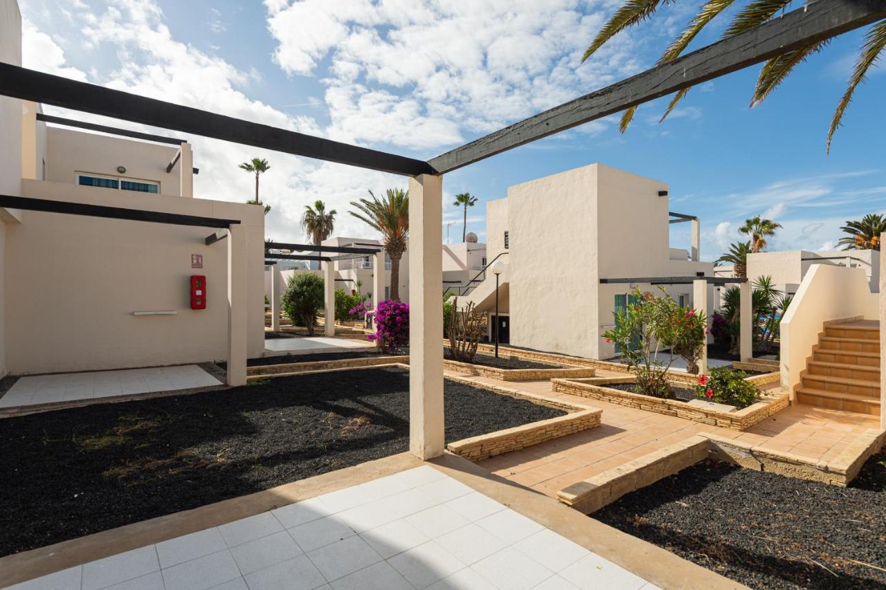 Homeforguest Apartamento 15 Con Terraza Y Piscina En Corralejo Exterior foto
